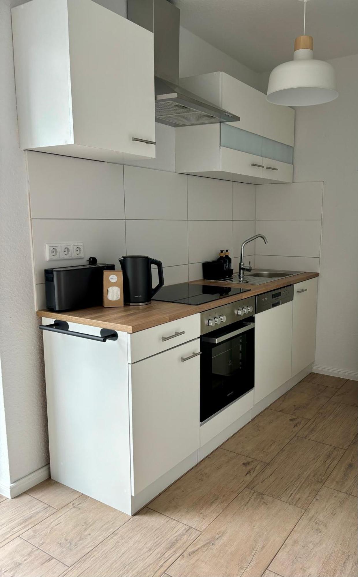Home & Apart - Apartment Im Herzen Von Kreyenbrueck - Apartment 2 Oldenburg Ngoại thất bức ảnh